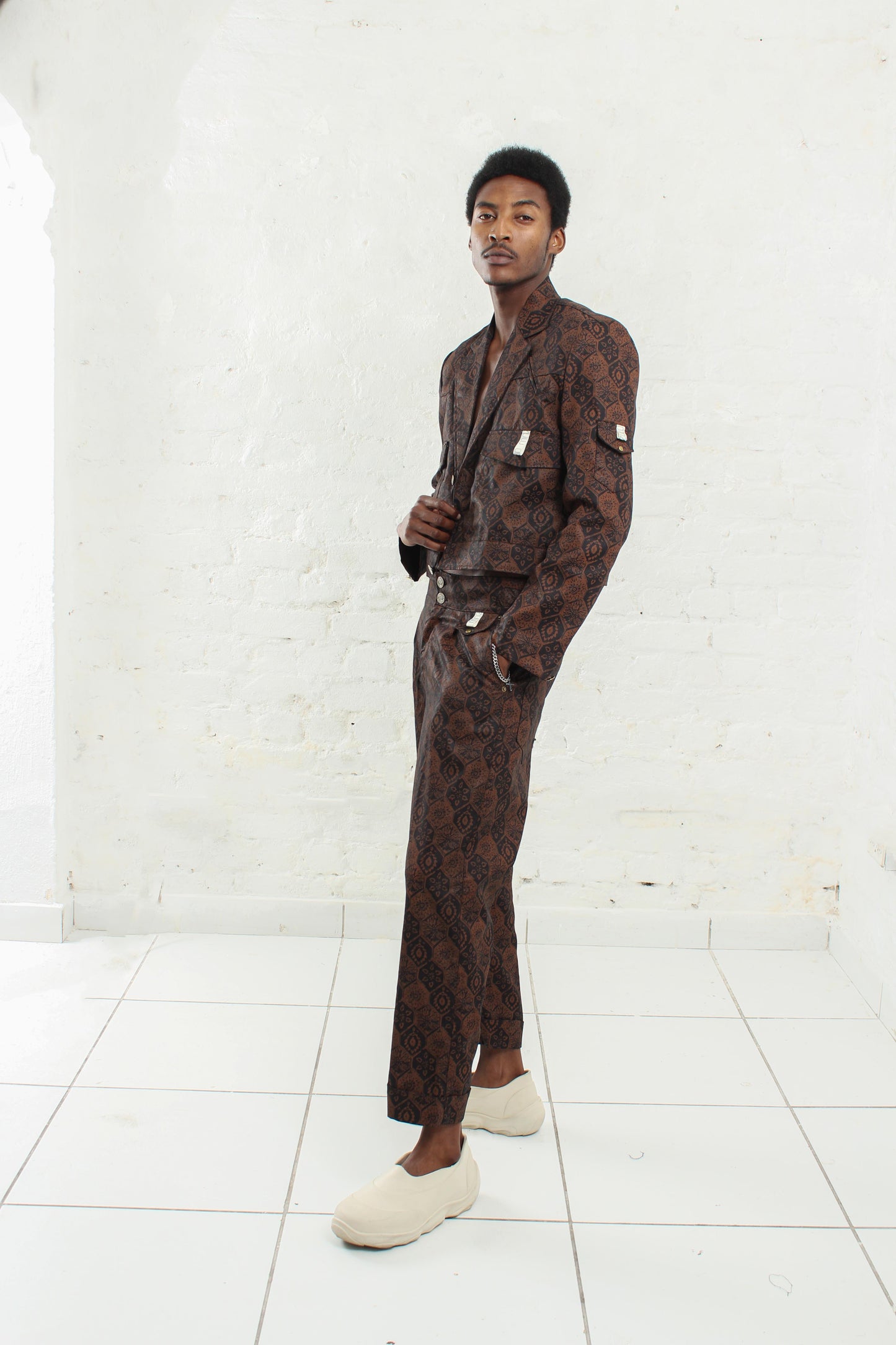 Yulu Brown Suit - Pants