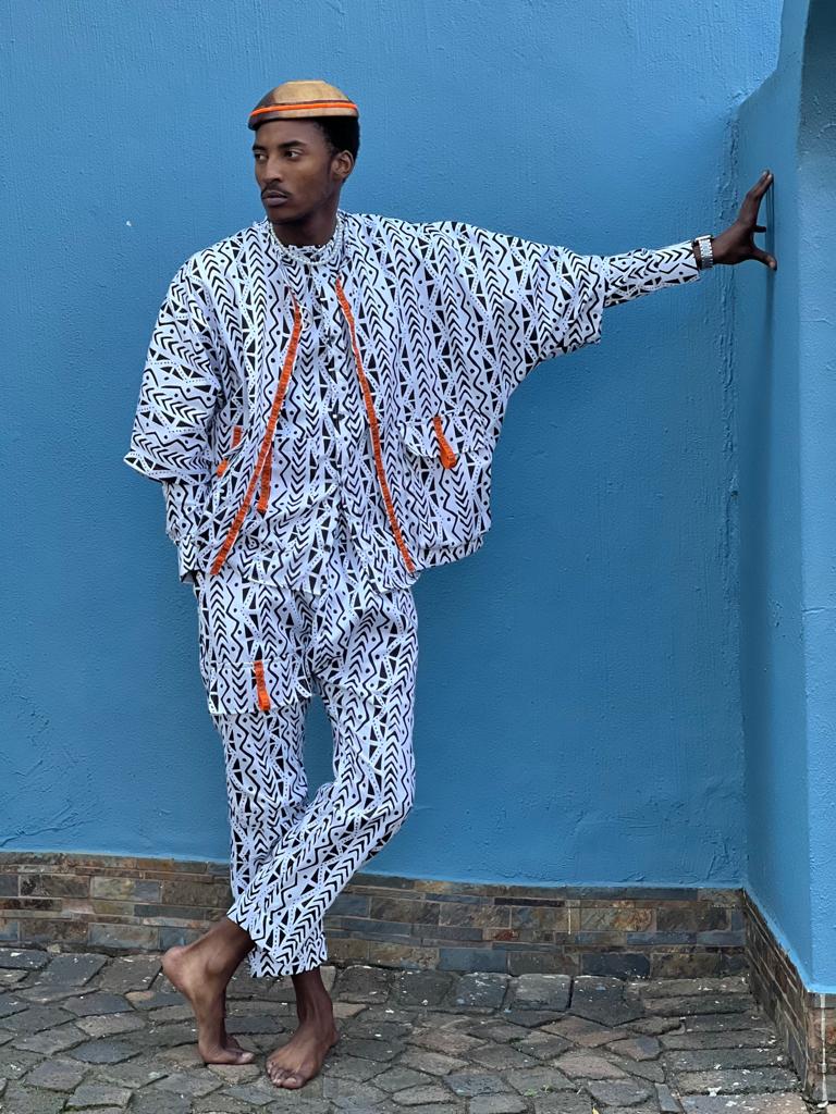 Hloni Monochrome Pants
