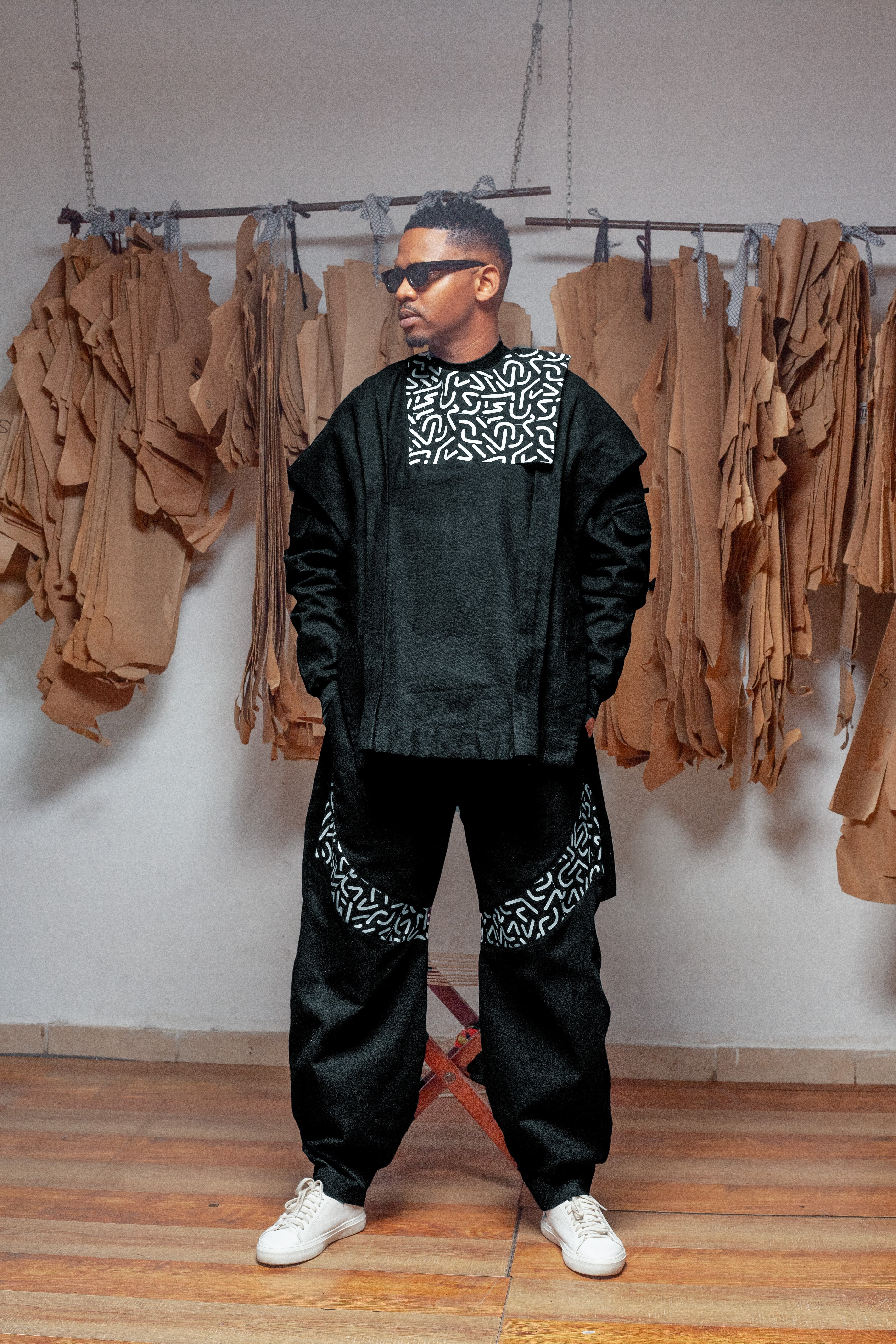 Future-Black Denim pants - URBAN ZULU