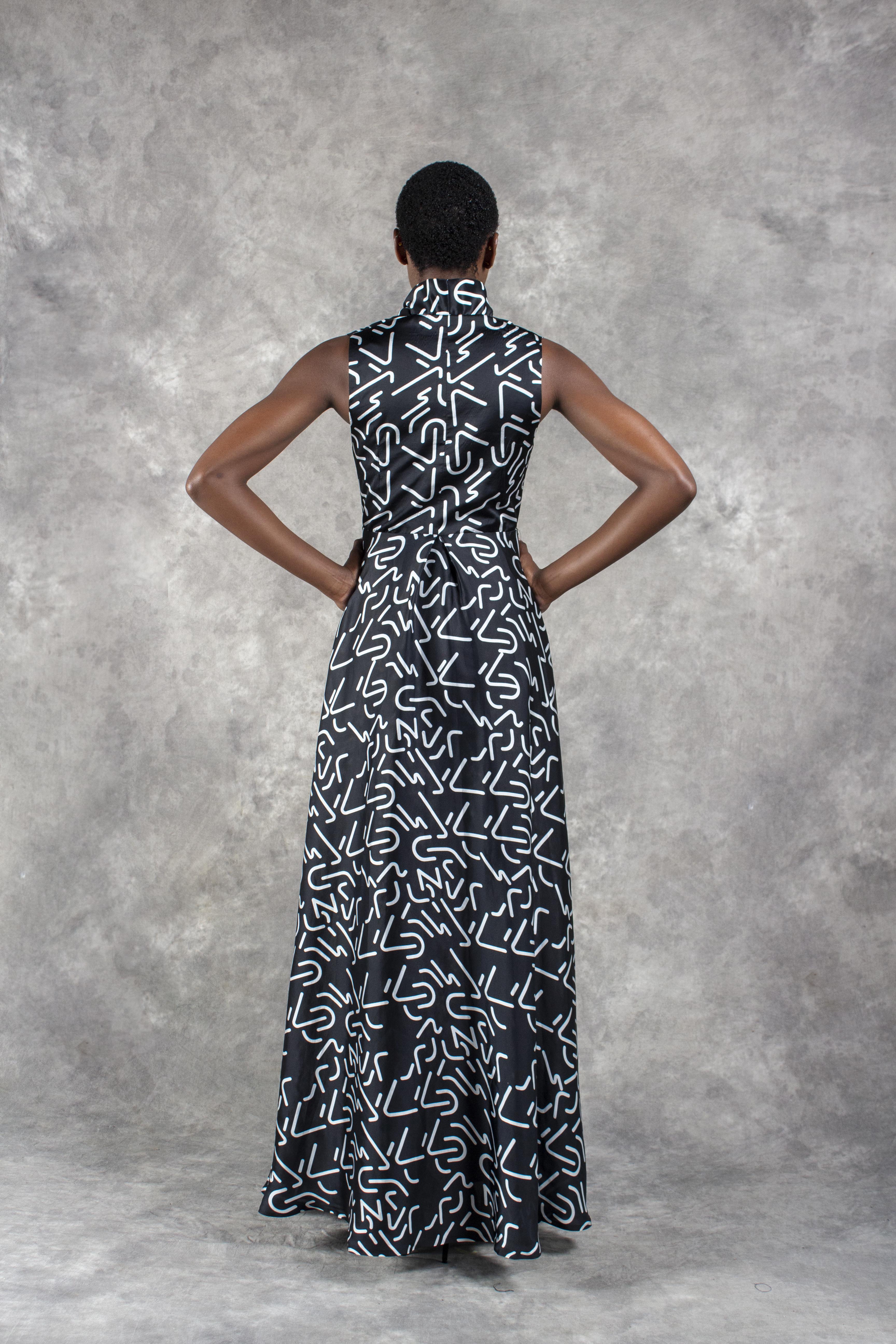Future kin dress sleeveless - URBAN ZULU